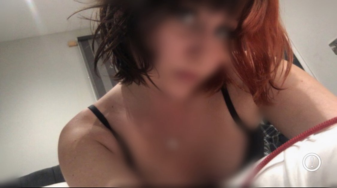 2pretty4PIGS's tweet photo. nothinggg makes my mouth water more than a dumb puppy who knows where his wallet belongs: my bank account! ☆ https://t.co/S0slzH3DPW