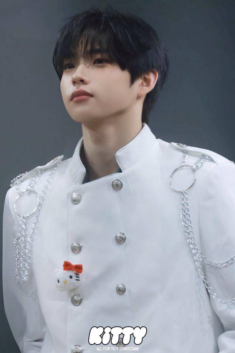 𝗞𝗶𝘁𝘁𝘆. tweet media