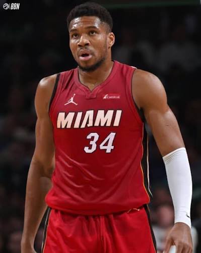 KJMuseHeat's tweet photo. Giannis and his recent circumstances with the Milwaukee Bucks, could lead to something I know you and me want to see 👀 🔥 @MiamiHEAT @Bucks @NBA #Giannistrade https://t.co/9pcT70lgIt