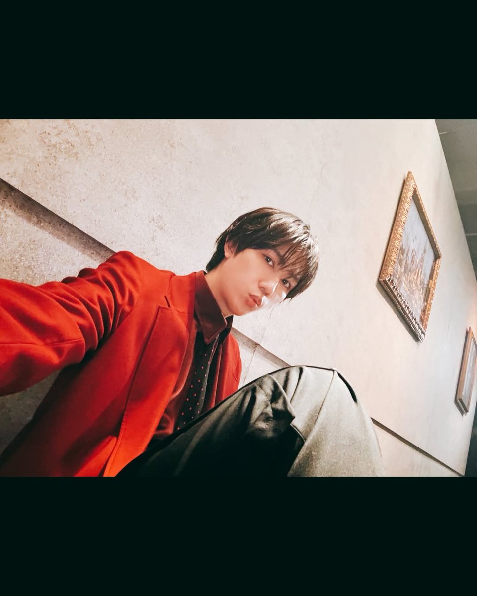RyoheiStaff's tweet photo. 『ART VMV off shot2 +α

行ってらっしゃい！！

#SnowMan https://t.co/Okjg3c06E6