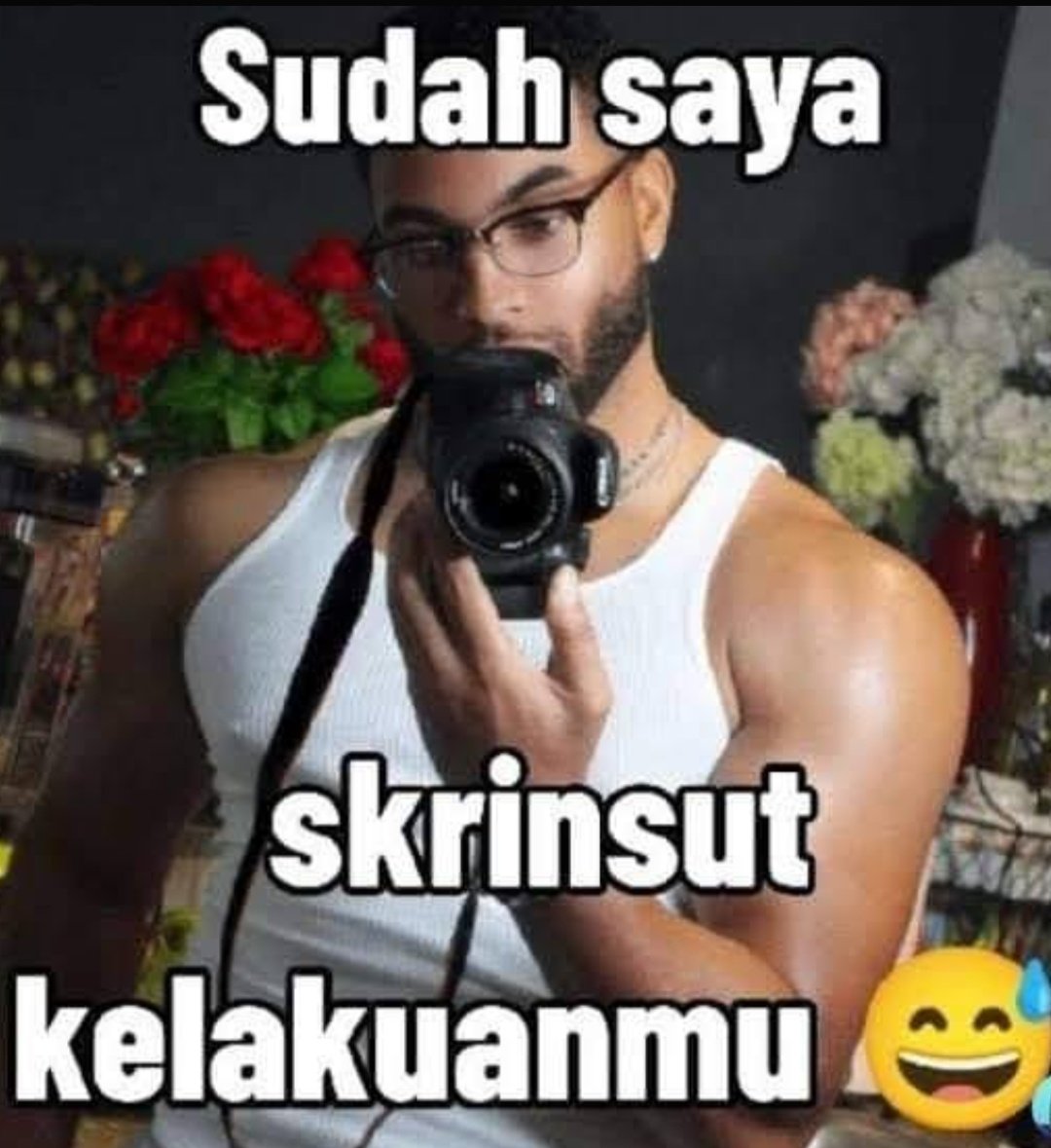sazanamine's tweet photo. @solsuisai 😹❓ https://t.co/wJN0aXB7m9