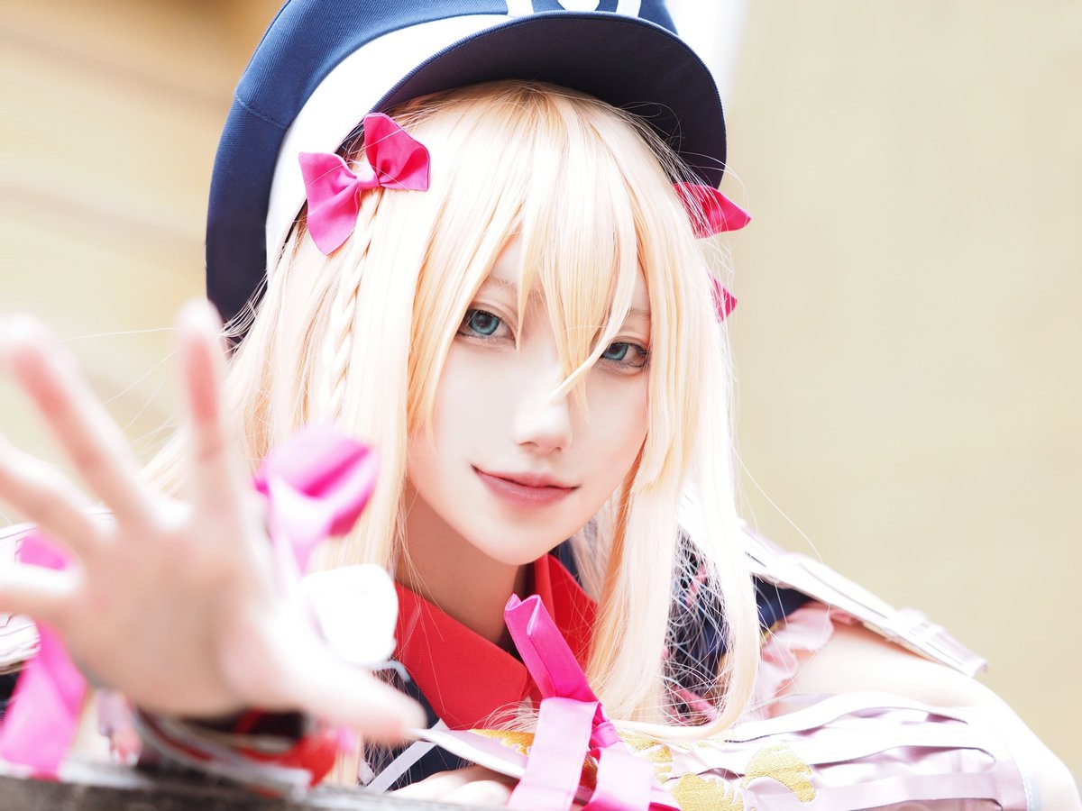 cos 乱藤四郎

あー！あるじさんおかえりなさい！
も〜待ちくたびれちゃったよぅ