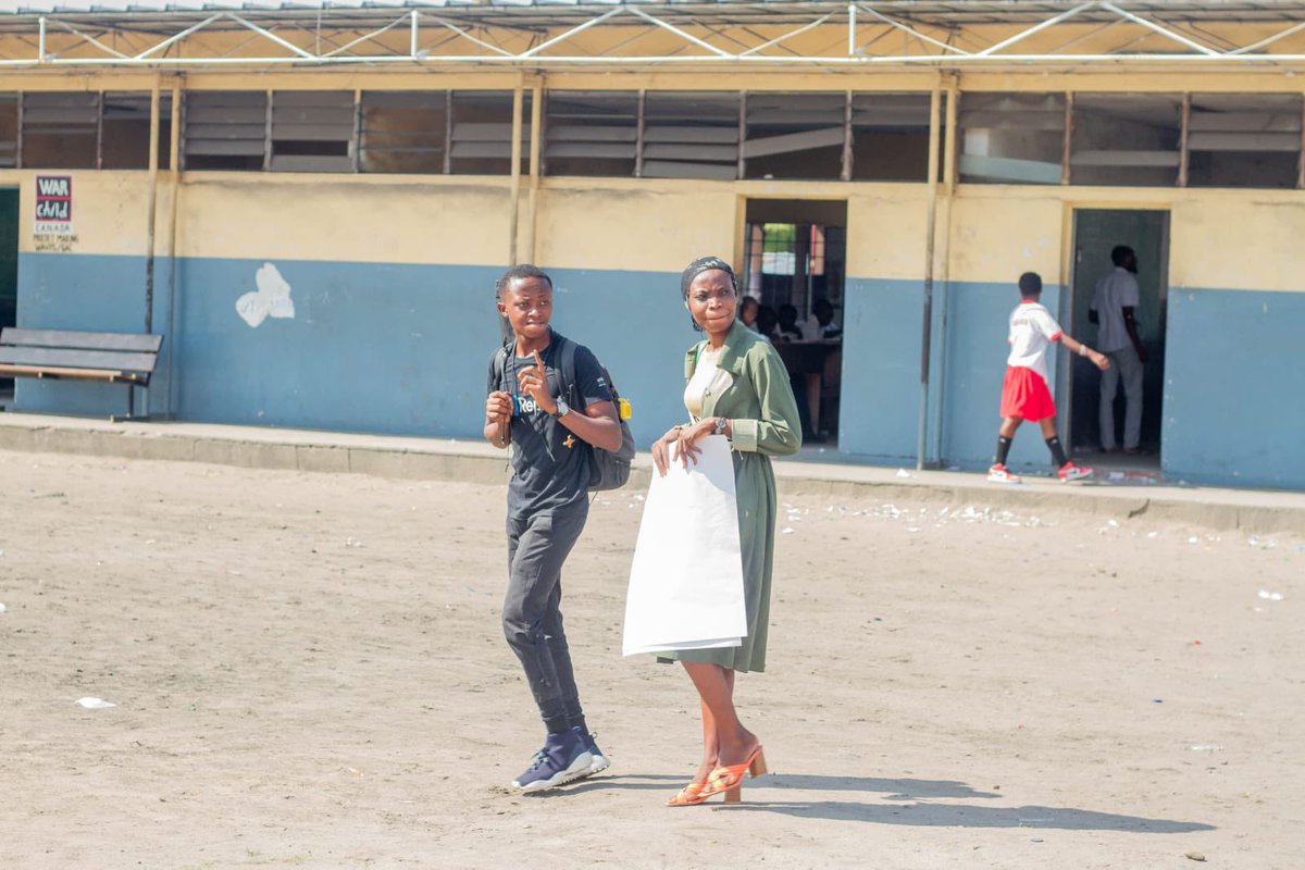 Divineela2's tweet photo. #Journée internationale de l’éducation 

L’éducation est la clé du développement durable d’une nation.  
Quand les citoyens sont bien formés, ils deviennent des bâtisseurs de communautés fortes et résilientes.
Ils défendent la justice, portent haut les valeurs positives. https://t.co/KxFTlJ2wOM