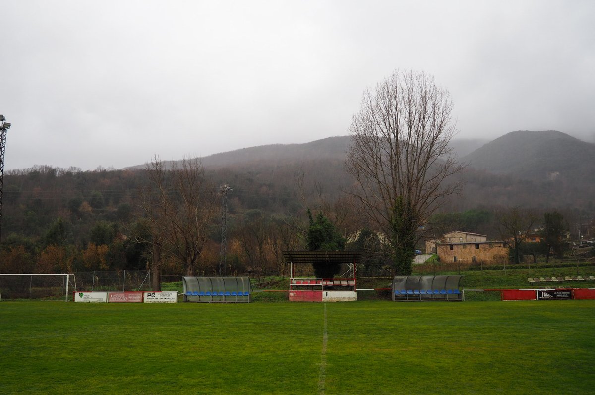 C.F. Les Planes tweet media