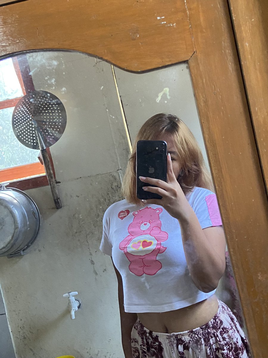 slutibabyx's tweet photo. fungsi lemari gede ini di dapur buat apa bjir😭 https://t.co/fa3HNDNGqB