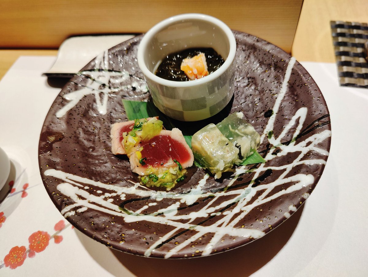 つみき tweet media