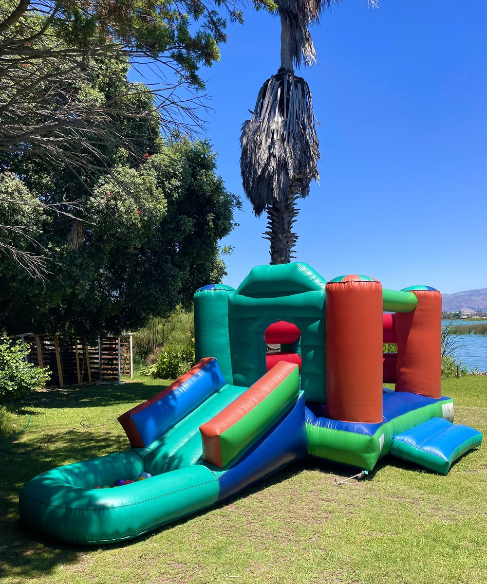 springkaanjump's tweet photo. HAPPY SATURDAY🎉🎊 ☀️ 

It’s PARTY TIME!!!!🎈🎂🍭🏰 🥳

Cleaned, Sanitized &amp; ready for the party! ✅

Thank you for choosing Springkaan 
❤️💚💙🧡💜💛🩷

#jumpwithSpringkaan https://t.co/6Kut6CXsUA