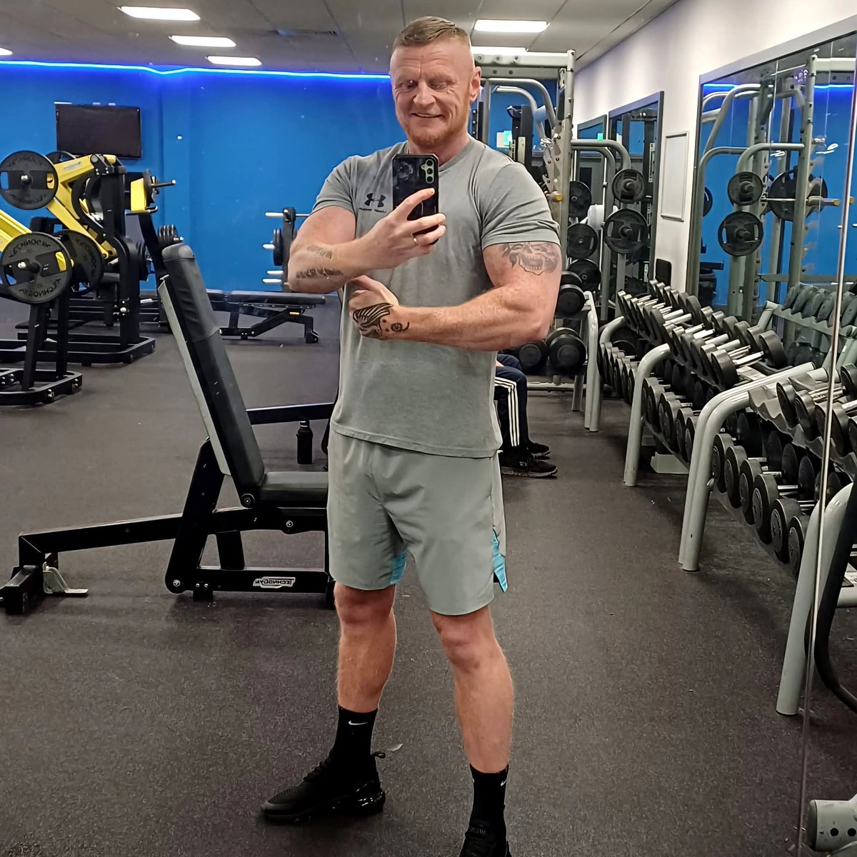 ROY THE BOY 🏴󠁧󠁢󠁷󠁬󠁳󠁿 tweet media