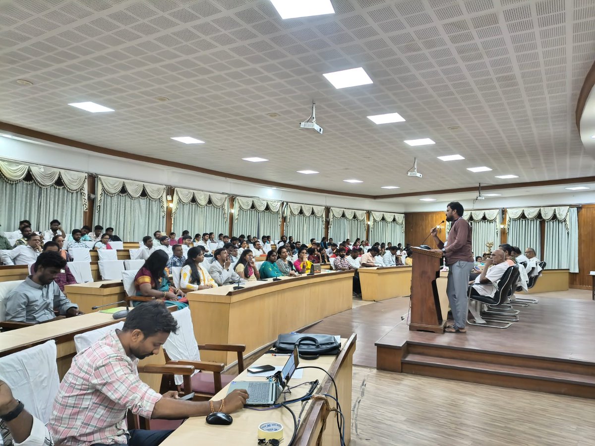 RTIH_AP's tweet photo. RiseUp MSME 2.0 | Tirupati
RTIH Tirupati conducted Udyam Registration and MSME formalisation awareness sessions, along with guidance on innovation, access to finance, and MSME-to-Startup transition pathways.

#RiseUpMSME #UdyamAwareness #RTIHTirupati #MSMEInnovation https://t.co/L5s2GjDtSl