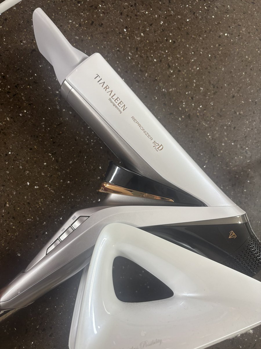 レプロナイザー107D Plus (17万円)買ったけど違いなんてまったくわから