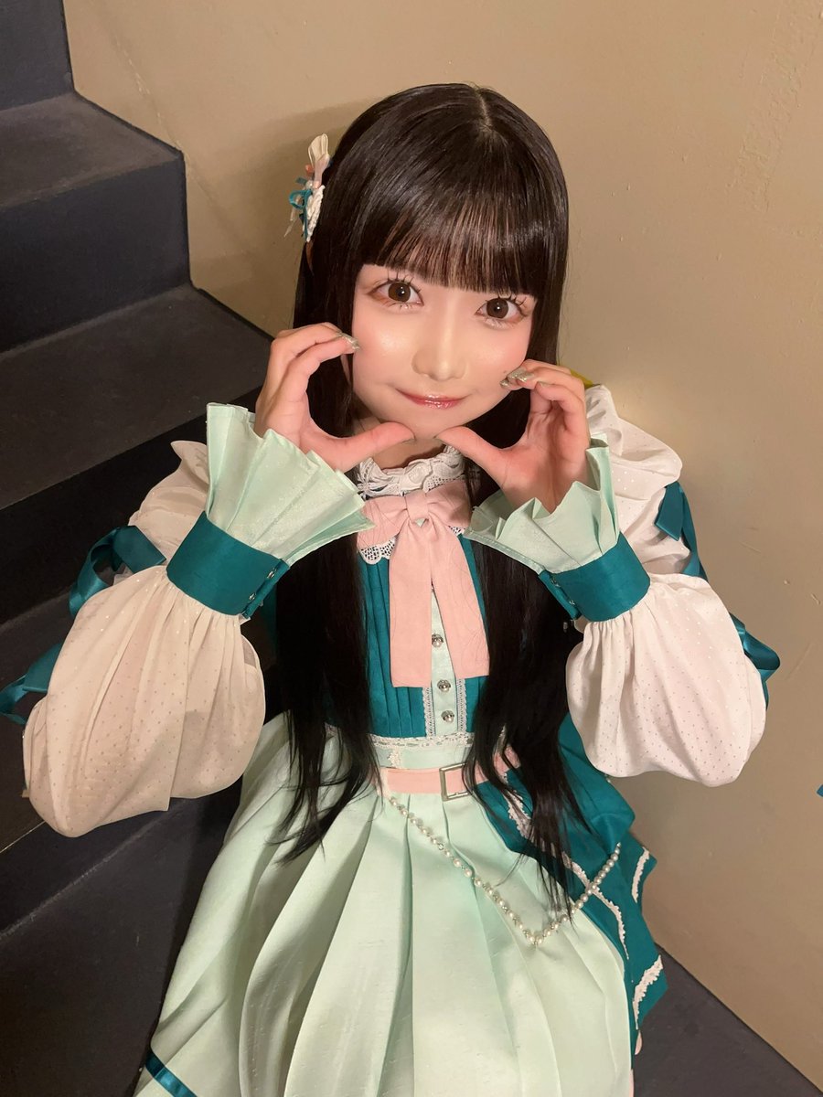 可憐なアイボリー 河合ここゆ チェキ 34de5a0b08f14cab20d452037acf70