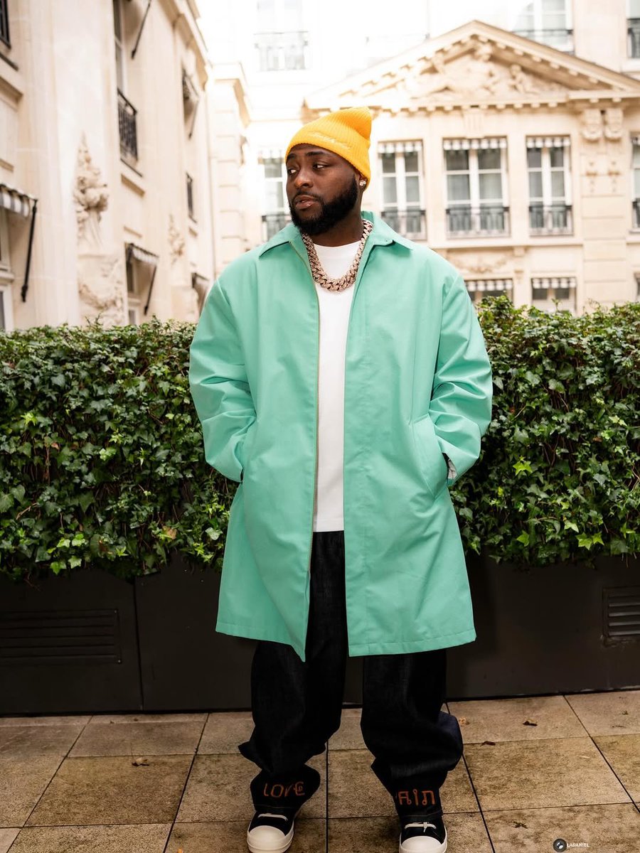 AlbumTalksHQ's tweet image. 001