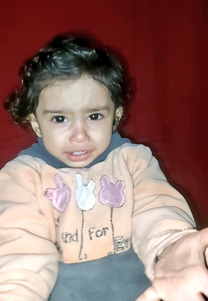 mohkhi9's tweet image. Please…don’t scroll past.
Eileen needs treatment .
Eileen needs milk .
Eileen needs clothes.
Eileen needs food.
Eileen needs a chance to live.

Please don’t IGNORE this call…
Hala is hungry, cold, and fighting to survive. She doesn't deserve that 🙏
 
chuffed.org/project/safe-l…