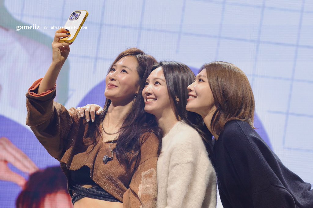 Gameiiz_805's tweet image. [HQ] 260124 SHY - Yuri fanmeeting in seoul 
ฮื้ออออออออออออ มีความสุขที่สุดดด แค่นี้ก็เติมพลังให้มากๆแล้ว รักสาวมากนะ 🫶🏻✨😭

#권유리 #KWONYURI
#HYO #효연
#SOOYOUNG #수영 
#소녀시대 #YURIVERSE
#YURIVERSEinSEOUL