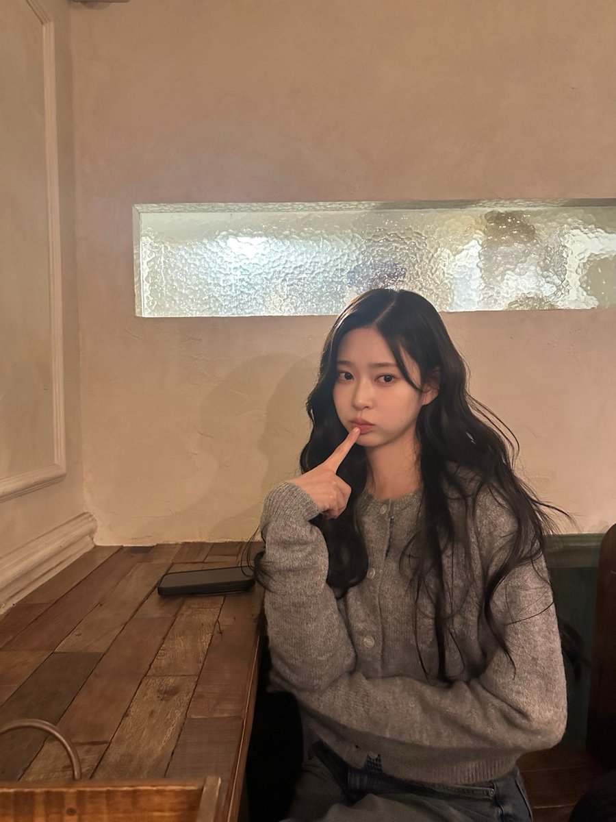 saveminju025's tweet image. 아아 귀여움