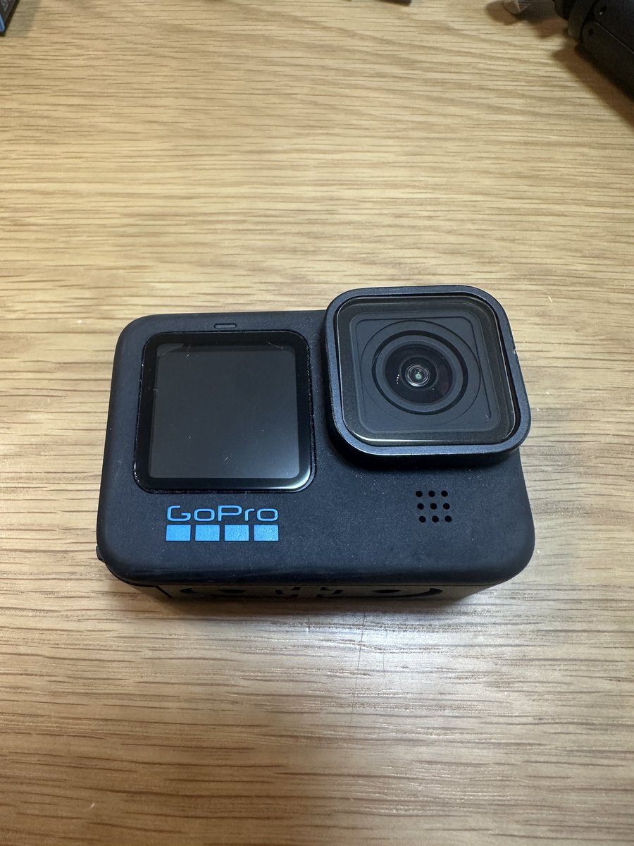 JO4JVD's tweet photo. GoProhero10メディアモジュール付き、
買う人いませんかー?
画像に写ってるものだけです。
値段はDMで。
山口県内、手渡し可能。
#gopro #gopro10 #ゴープロ #アクションカメラ https://t.co/BIDzTSkbBe