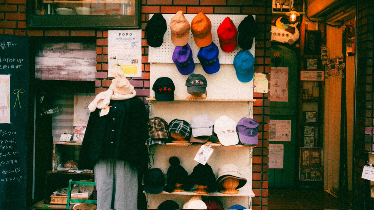 SinSinology tweet media