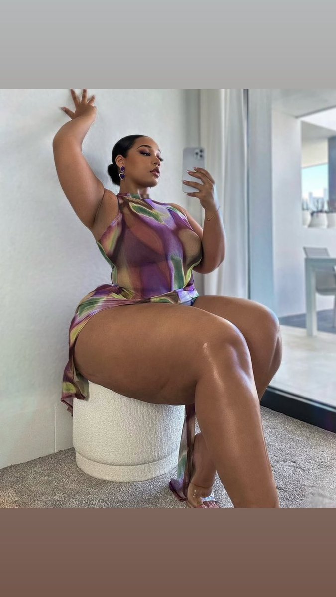 Araoluwanimi01's tweet image. Men, how do you approach women like this knowing they are way above your league.