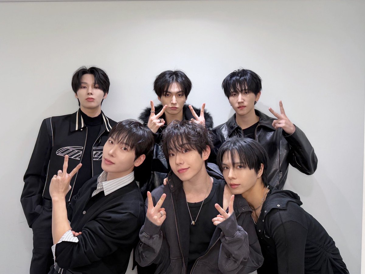 ELASTofficial's tweet image. [📷]

#TODAY_ELAST

2026.01.24
E'LAST(엘라스트) 2026 SEASON'S GREETINGS [RETURN E'LAST] 발매 기념 팬사인회 (점프업)

#ELAST #엘라스트 #エラスト