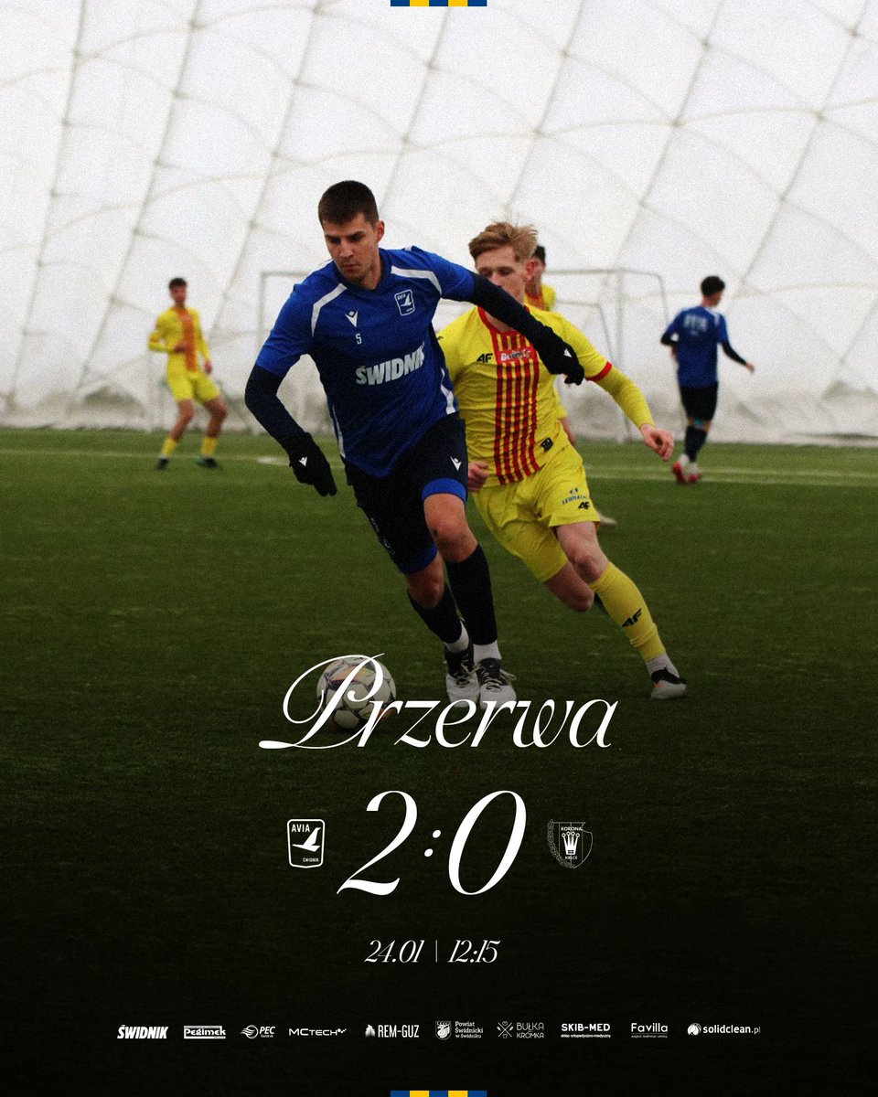 Po dwóch golach Wojtka Kalinowskiego prowadzimy 2:0. Brawo kapitanie!💛💙