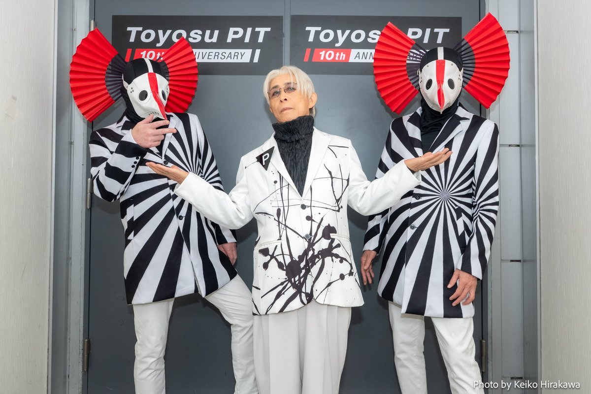 核P-MODEL「unZIP/非コード人のアコード」
全５公演　終了致しました。
応援下さいました皆様　誠に有難うございました。
ここに改めて、出演者及びスタッフ一同、
心より御礼申し上げます。
Photo by Keiko Hirakawa