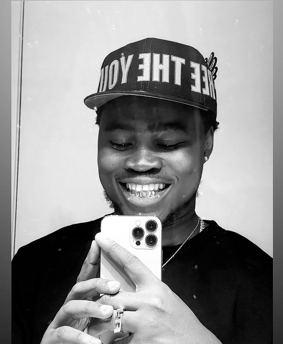 sonofjacob2204's tweet photo. School boy
Maposh 
Joey lit 
Kelly Kurlz

Thank y'all still!!! Free the Youth!!!

#FreeArthur still https://t.co/RMBj4ZkZfy