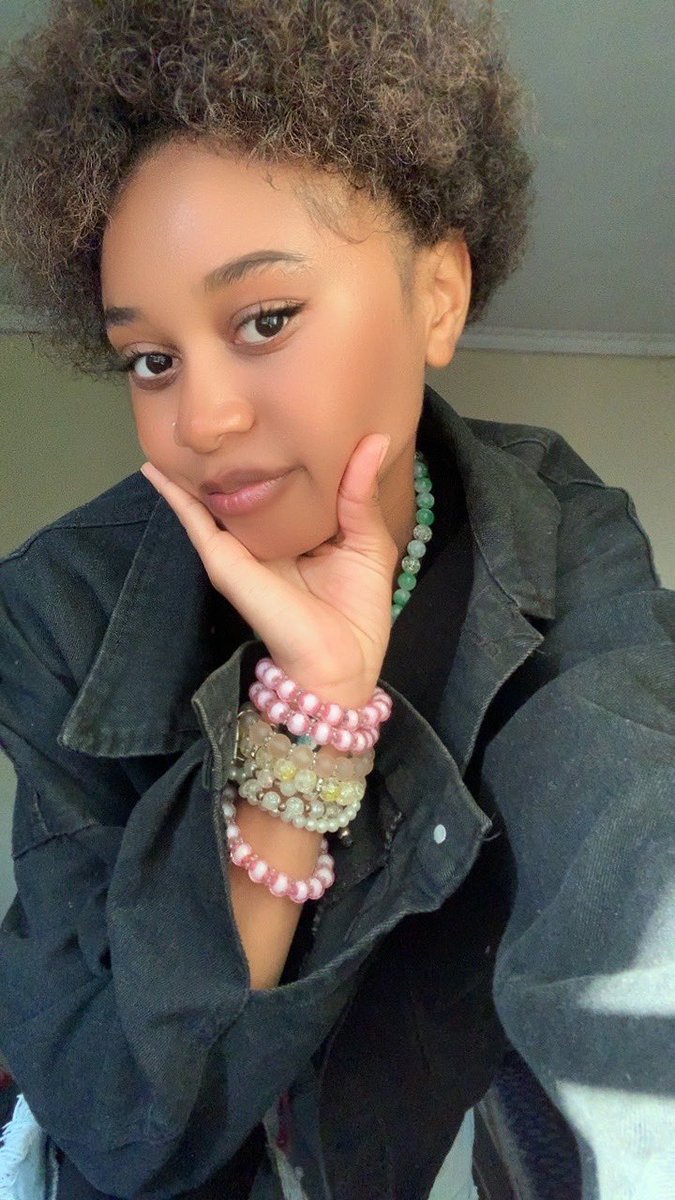 With a small amount of money, you can start your own jewelry business. Just contact me and I’ll help you get good-quality jewelry at affordable prices. You can resell the items, make a profit, and grow your business step by step ❤️🌝.

_ A thread _