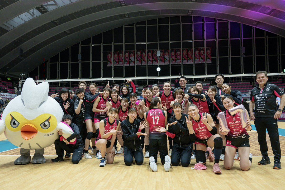 victorinahimeji's tweet photo. 17勝目🌸🌸🌸🌸🌸🌸🌸🌸🌸🌸🌸🌸🌸🌸🌸🌸🌸

#ヴィクトリーナ姫路 #大同生命svリーグ #vic報カメラ #百パーセント #咲き誇れ https://t.co/CNxxlwYSlj