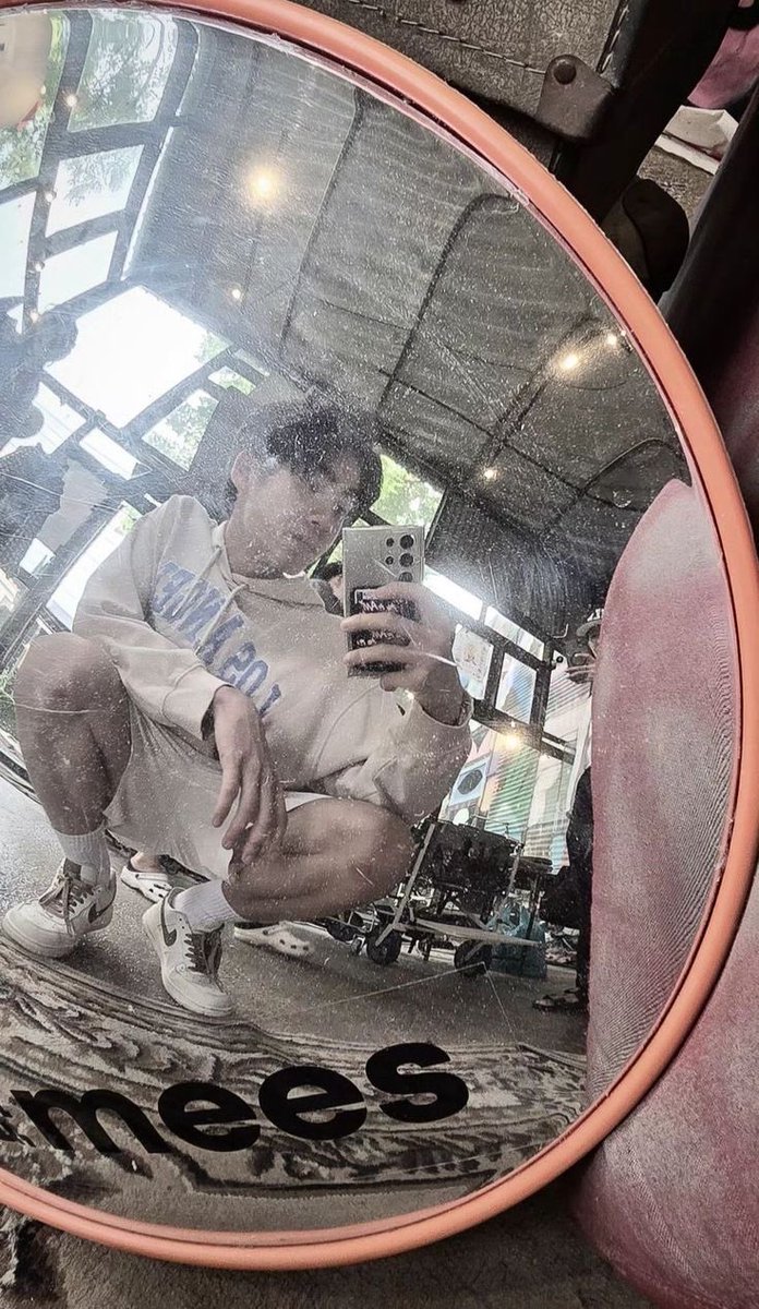 ALMOND PAGE tweet media