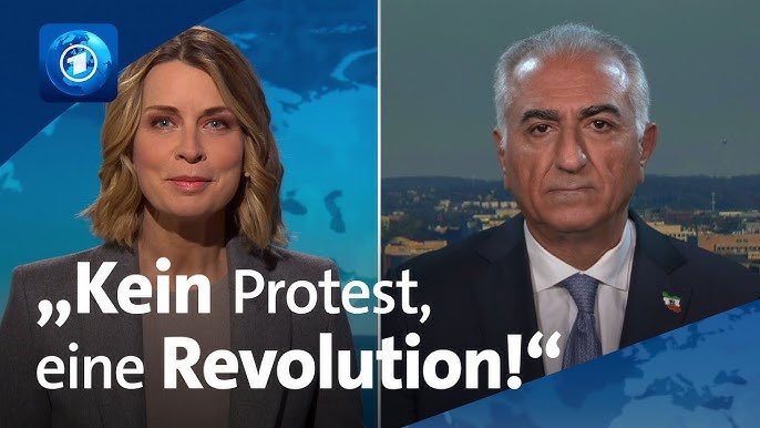 juliana01997's tweet image. آقای پهلوی در مصاحبه با تلویزیون ARD آلمان می‌گویند:
«آیا از انتخابات می‌ترسید؟ من نمی‌ترسم.»

آقای پهلوی،
من می‌ترسم.

نه از انتخابات؛
از مدلی که خودتان برایش سند نوشته‌اید!

به دفترچه دوران اضطراری خودتان رجوع می‌کنم.

 - در صفحه ۷، بند ۴ آمده است که رؤسای نهادهای اصلی در دوران…