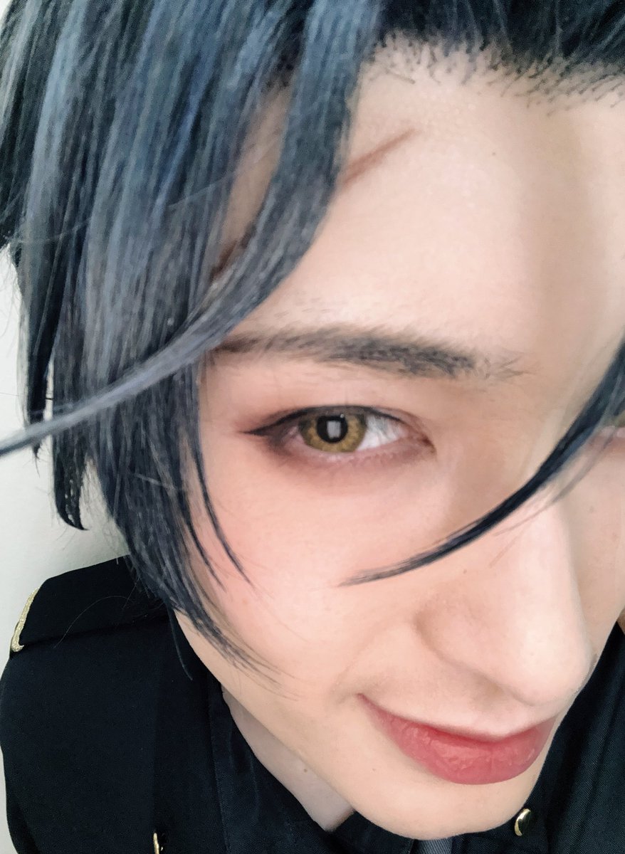 matsu0801ken's tweet photo. Action Stage
「エリオスライジングヒーローズ」
-THE EAST-

6日目にご来場頂きまして
誠にありがとうございました。

夜はお見送りも。
みんなのこと
目に焼き付けたよ🧁
#エリステ https://t.co/bSgaxLRcBV