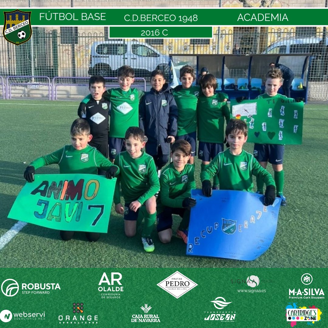 FUTBOL BASE |

Hoy nuestro 2016 C han apoyado a su compañero Javier Sánchez que esta semana ha sufrido una grave lesión.

Los valores del club de ser una familia.

👏 👏  muy bien todo el grupo.

💚💙💚💙