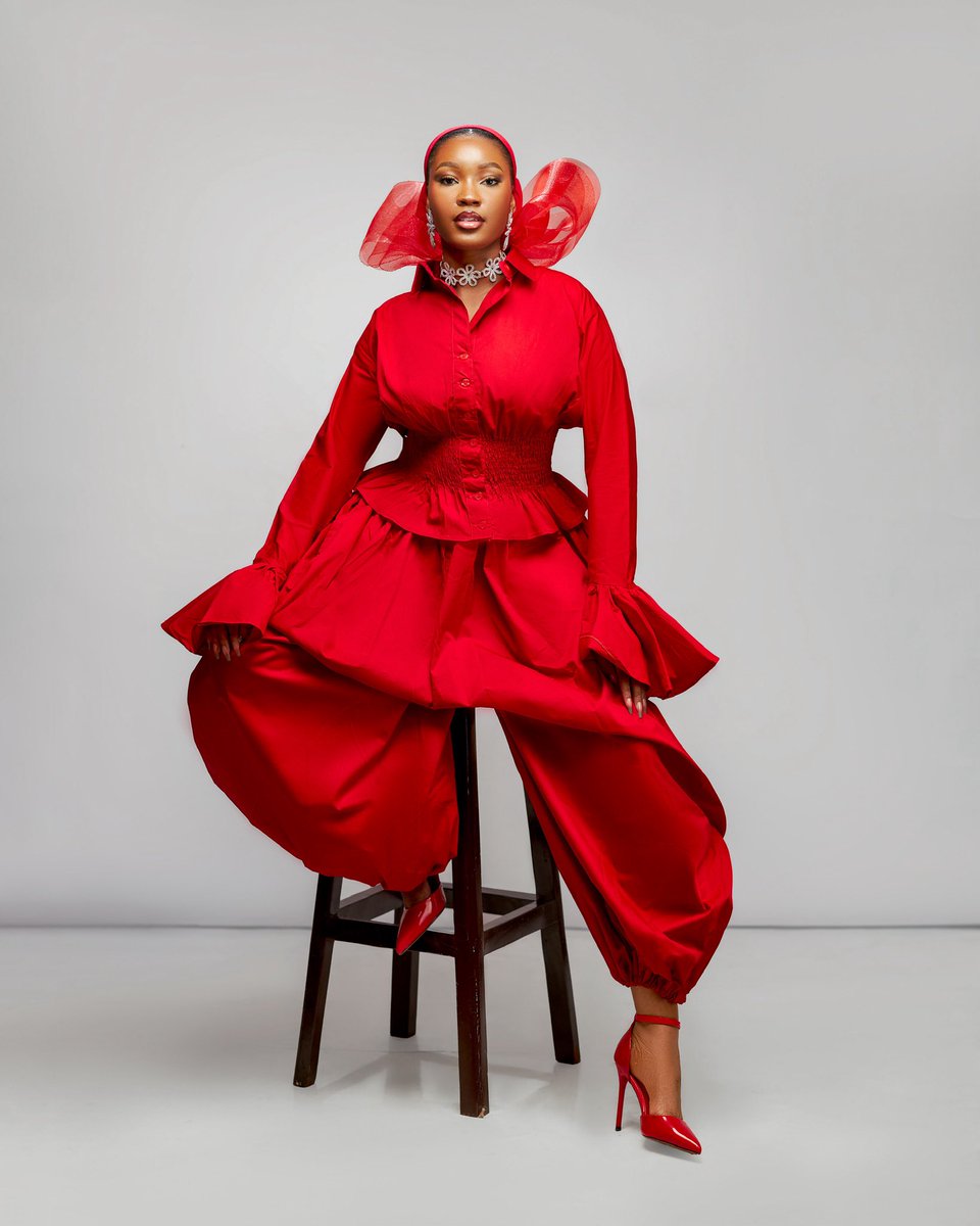 The AURA SET. 

Our new design is here to make a statement, designed for confidence, comfort and style. 

Price : 70,000 Naira
.
We’re running a 10% discount for the first 3 orders. SEND A DM TO PLACE AN ORDER. 

Kindly retweet. Thanks