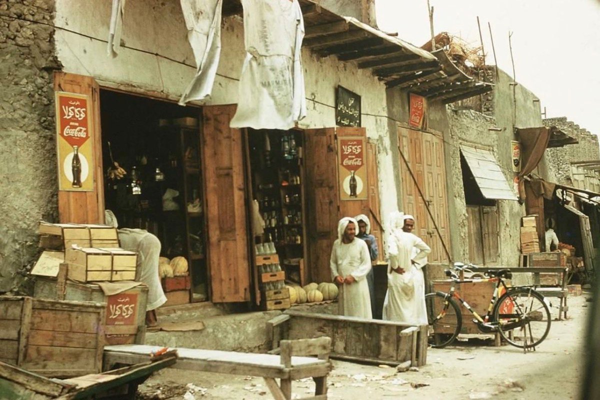 اصدق مع الناس وخلك صافي النيّه
" ترا النوايا " تجمل فعل صاحبها .