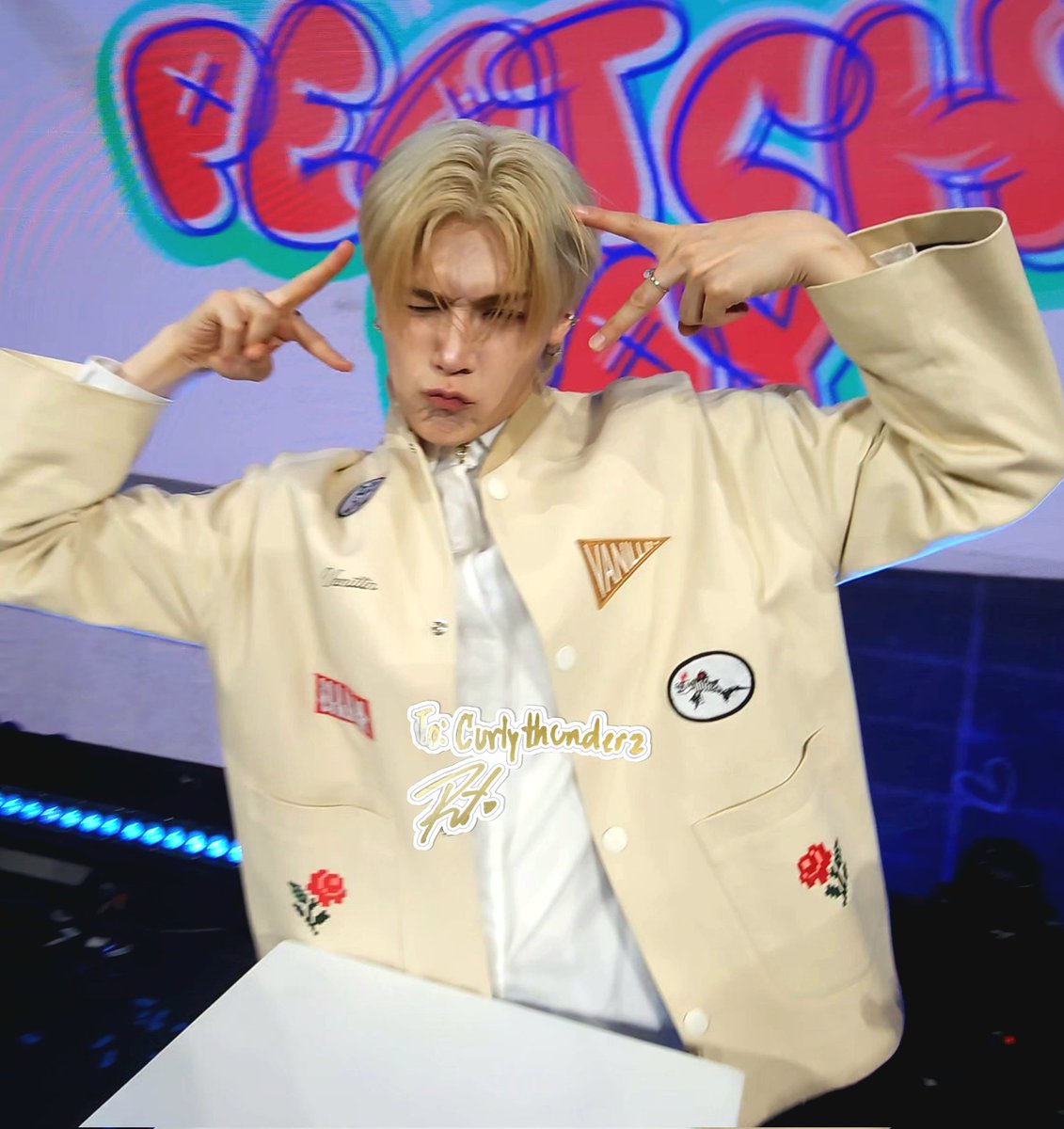 Curlythunderz's tweet image. Is this adorable cat or crab?? 

PEATCHY WITH PEAT
#PEATCHYDAY #Peatwasu
@peatwasu