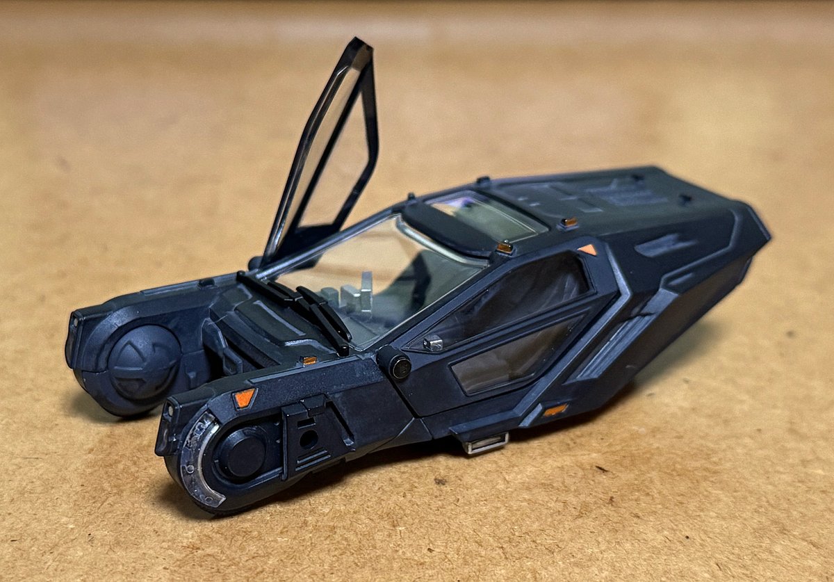 スリーゼロのブレードランナー2049／Kのスピナー。 こっちは直販では