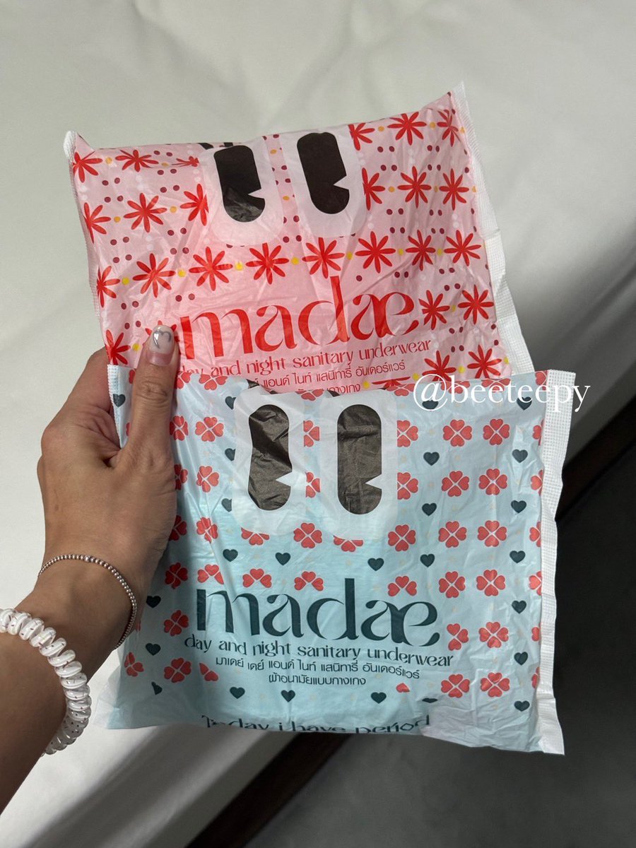 มีใครเคยลองใช้ผ้าอนามัยแบบกางเกงบ้าง โคตร สบาย! ผ้าอนามัยแบบกางเกงอันนี้ของ Madae มี2ไซร้นะ สีชมพู SM / สีฟ้า LXl ใส่เหมือนไม่ได้ใส่ นี่ยิ่งวันมามาก ไม่ต้องกลัวว่าจะเลอะผ้าปูที่นอน เค้าซึมซับน้ำได้ 300ml ไม่ตุง ไม่ต้องกลัวว่าใส่กางเกงที่แนบเนื้อแล้วจะผิดรูปเลย กดไปลองงงงง