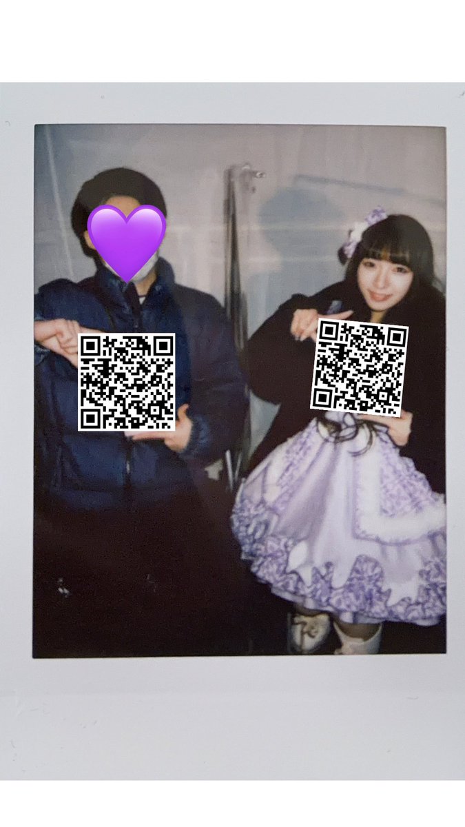 りせちゃんとすいすて幕張2周年ライブ宣伝チェキ💐 みんな4月4日と5日