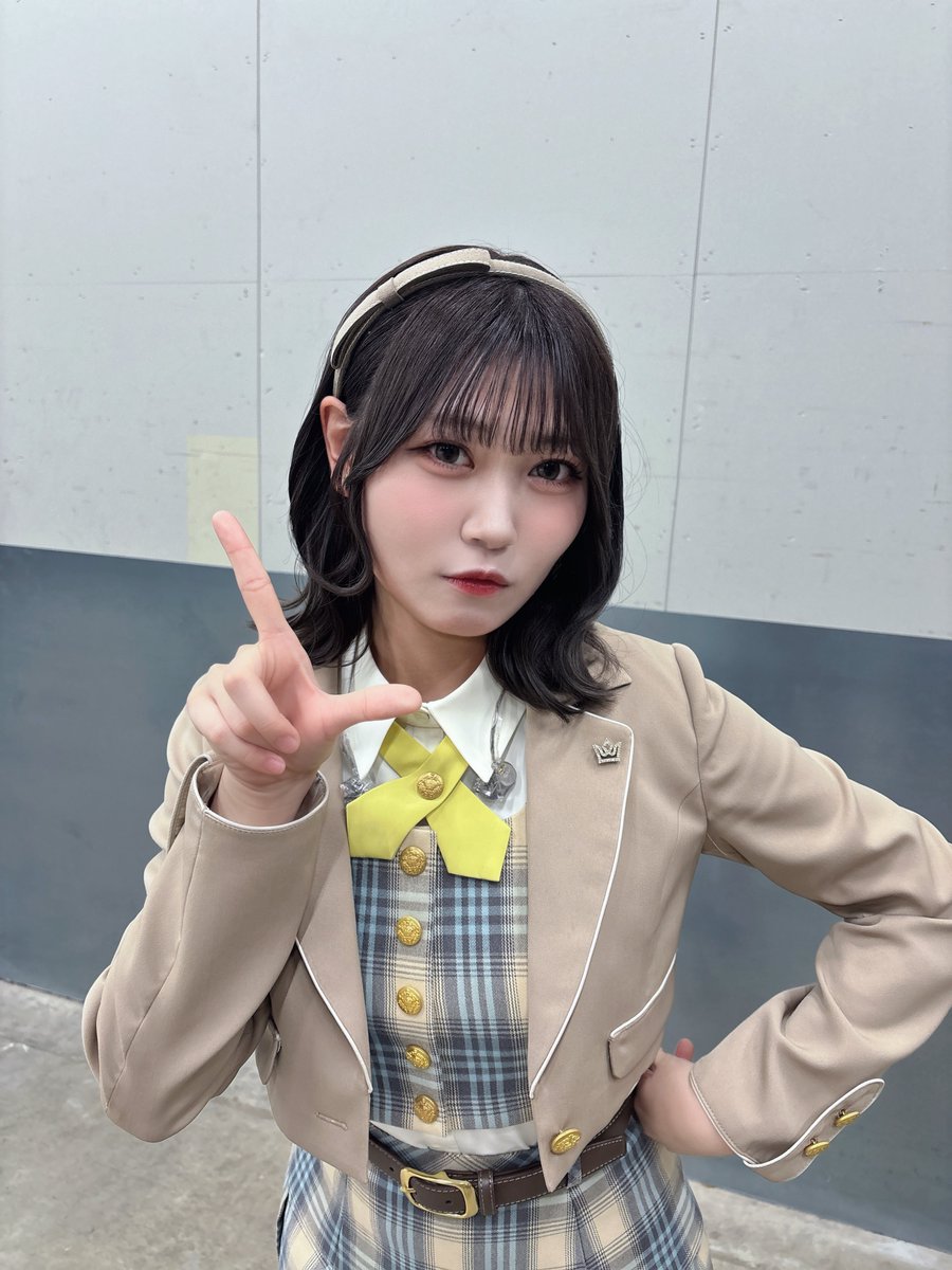 ozawa_aimi__'s tweet photo. #ローソン50周年ライブ ありがとうございました💙!!

とっても贅沢で幸せなライブでした!☁️
そして、こんなにも素敵なステージで；；
ライブをさせていただき、さらには!
#電話番号教えて 初披露まで…📞♡

本当にありがとうございます🥺
いかがでしたか〜！❤︎

#ローソン さん
#ニアジョイ https://t.co/5VZLxhcjKc