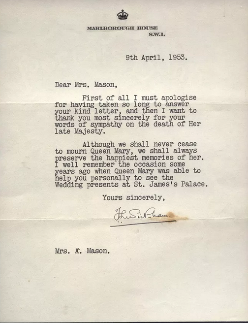 Royal Household Mail tweet media