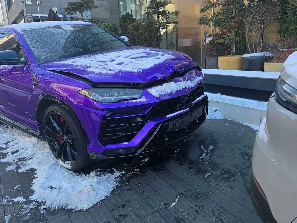 오늘자 청담동 교통사고
포르쉐 람보르기니 페라리