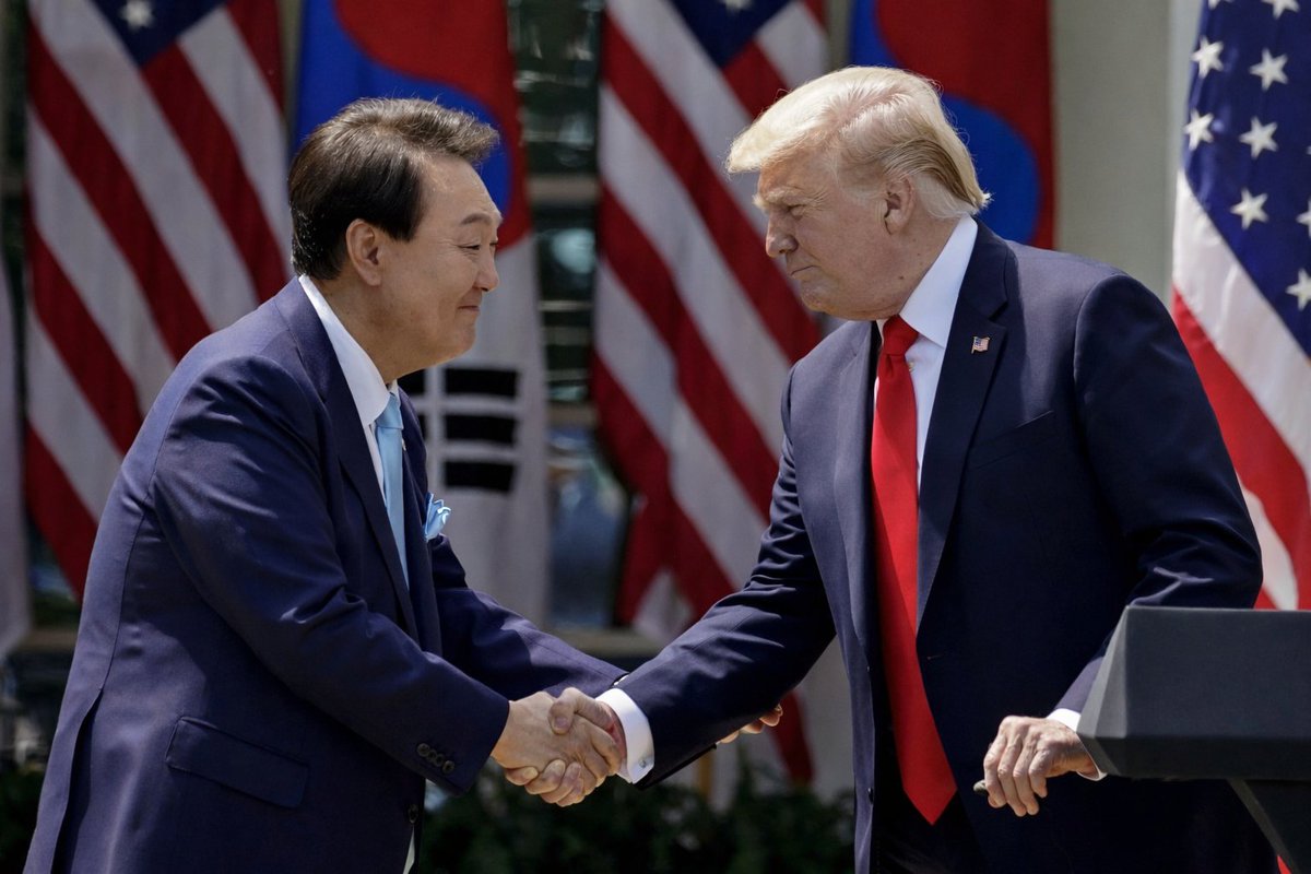 🚨🇺🇲🇰🇷 KOREA IS STILL STANDING!

Korea is still standing because the Korean people are STRONGER than any system built to silence them.

History has TESTED Korea again and again—through occupation, war, poverty, and pressure from powerful forces that wanted the nation to bend or