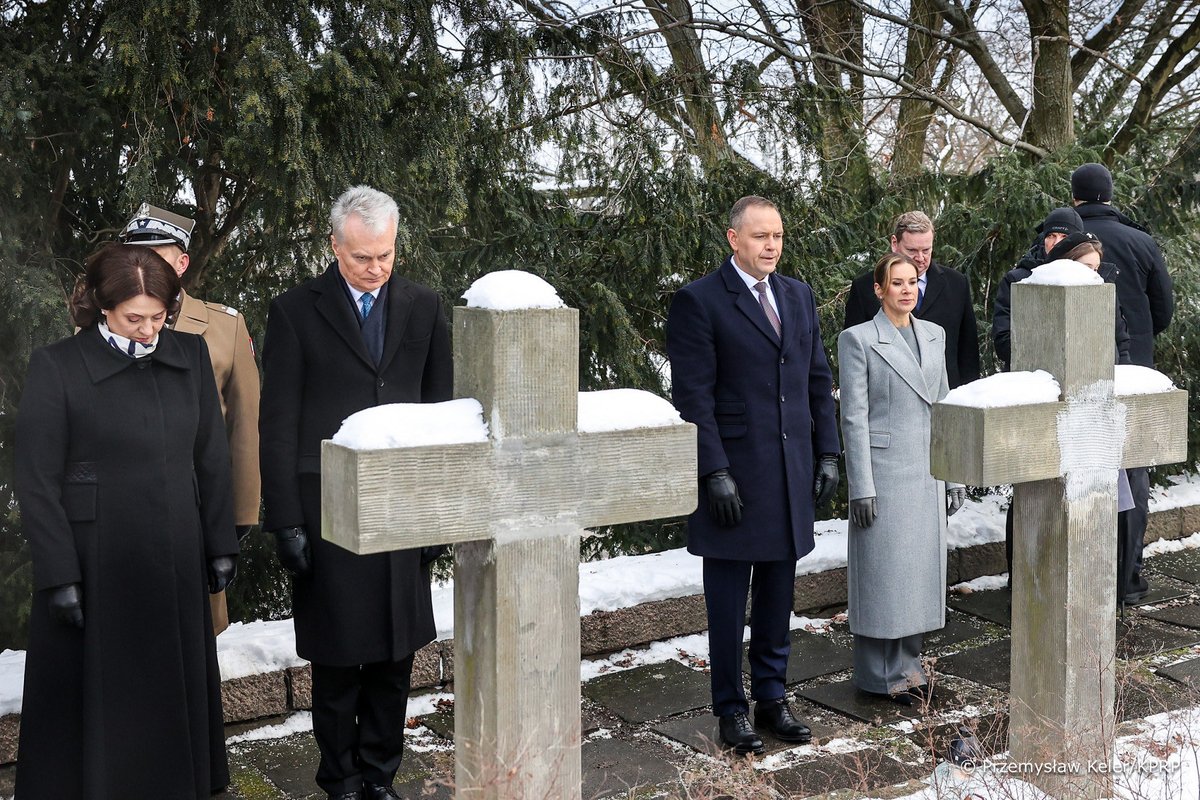 Z okazji 163. rocznicy wybuchu Powstania Styczniowego wizytę roboczą w Polsce składa Prezydent Republiki Litewskiej <a href="/GitanasNauseda/">Gitanas Nausėda</a> wraz z Małżonką.

Litewska Para Prezydencka powitana została na Cytadeli Warszawskiej, gdzie przywódcy państw wraz z Małżonkami wspólnie zapalili