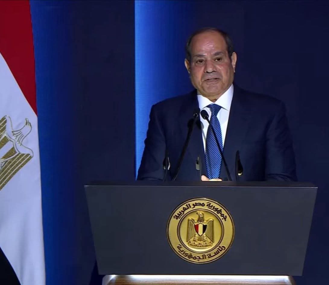 عاجل 🔴 

الرئيس المصري " عبدالفتاح السيسي " يعلن رسمياً :

جمهورية #مصر تؤكد رفضها القاطع والحاسم لأي مساع تستهدف تقسيم دول المنطقة ، أو اقتطاع أجزاء من أراضيها ، أو إنشاء كيانات ، أو ميليشيات موازية للجيوش والمؤسسات الوطنية.

-