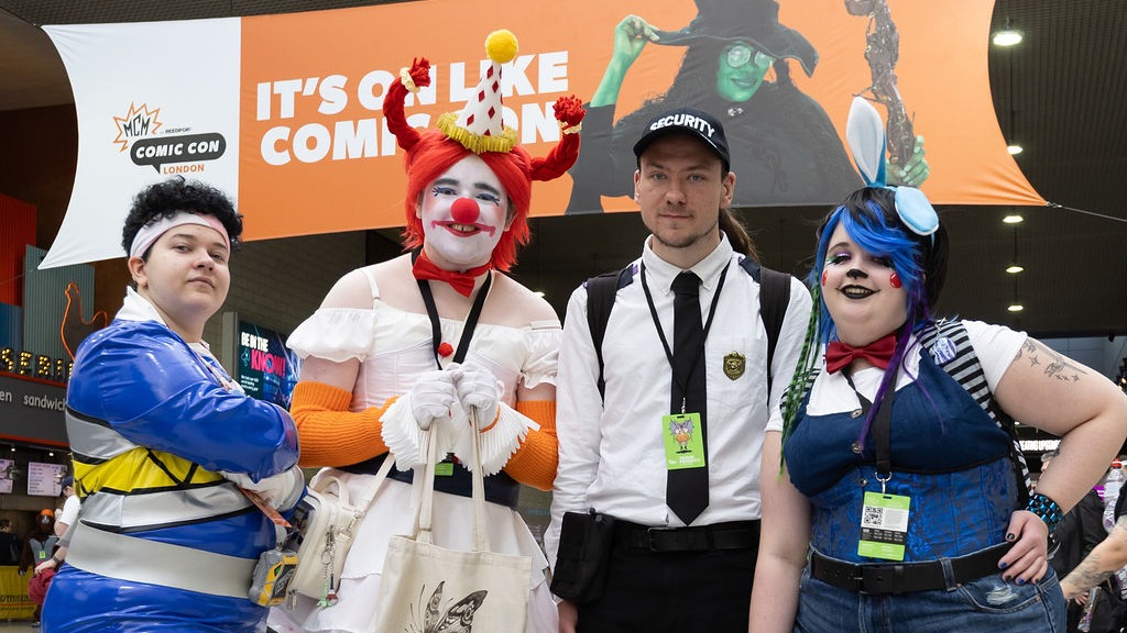MCM Comic Con tweet media