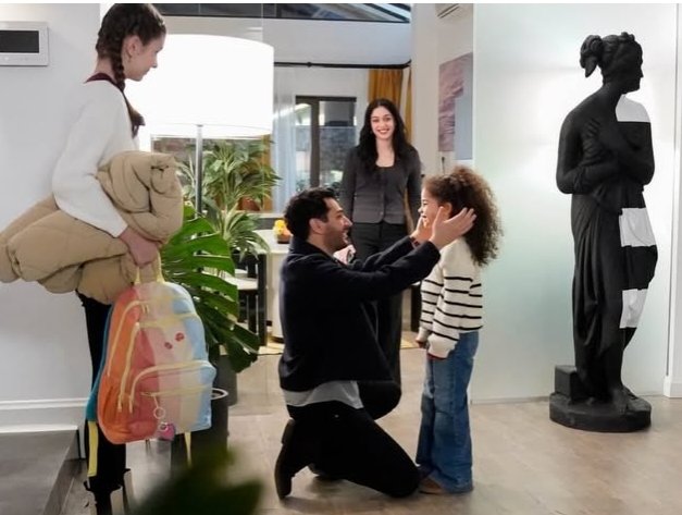 FandomLd's tweet image. cumartesi günleri güller ve günahlar günü, tüm hafta boyunca heyecanla bekliyoruz, bu yüzden bugün en sevdiğimiz diziyi izleyip destekleyeceğiz
#GüllerveGünahlar  #MuratYıldırım