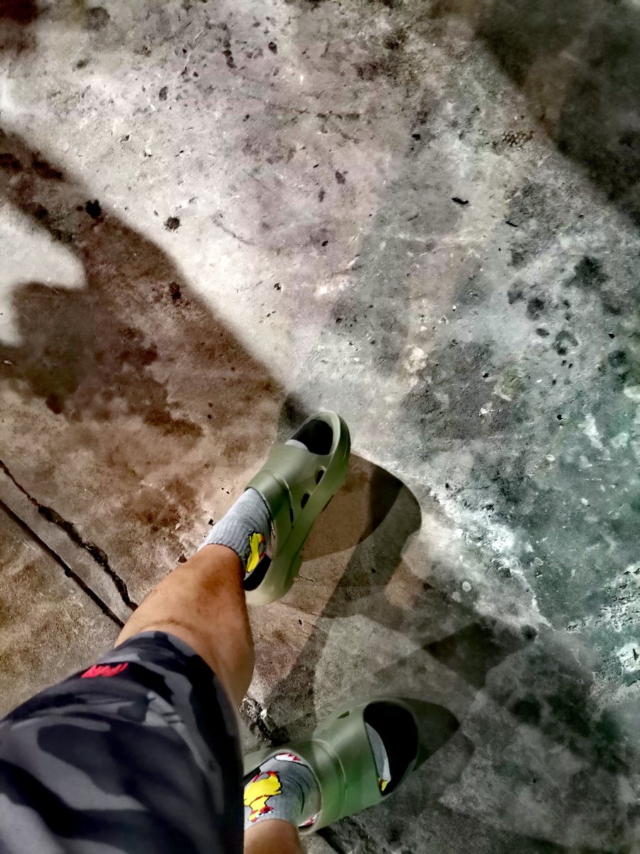rj6995's tweet photo. ใส่แตะวิ่งชิลล์​ๆ งาบุรีรัมย์​ ลุย ✌️✌️🏃‍♂️
#บุรีรัมย์
#Uurirammarathon2026
#10k 😁
#VING https://t.co/ulH4I7raKE