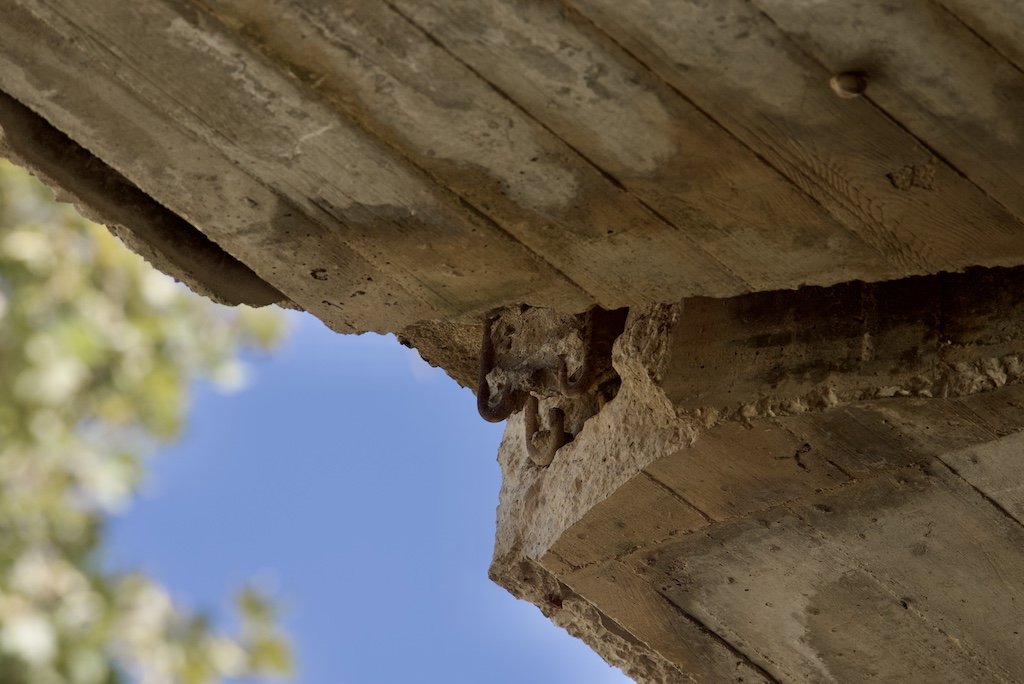 Alvia1304103's tweet image. Además de lo que comentas, el puente sobre el río Foix en Cubelles también presenta un deterioro alarmante. No podemos esperar a que ocurra algo para actuar sobre estas infraestructuras.
⚠️La R2SUD a su paso por la comarca del Garraf necesita intervención urgente⚠️
@eixdiari