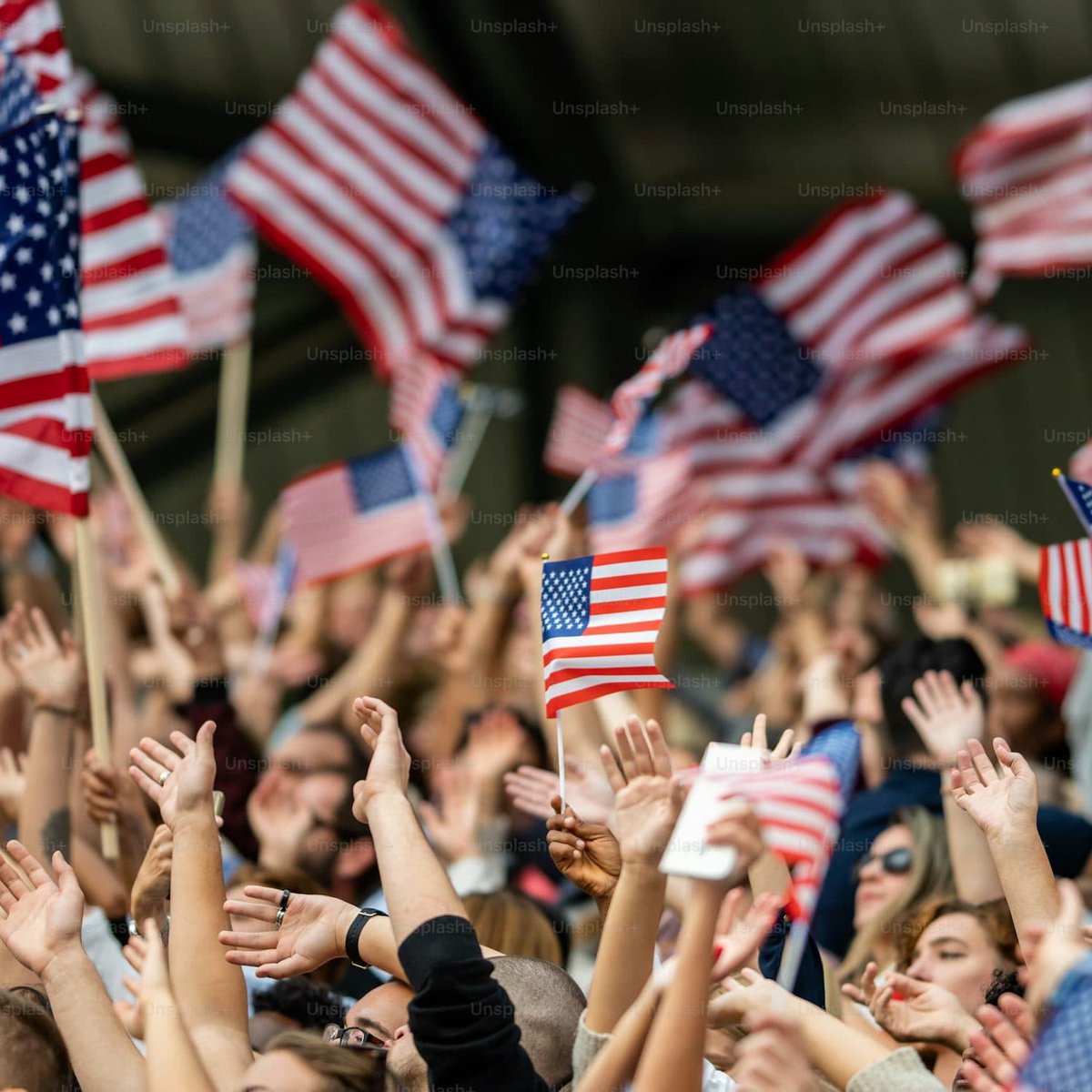 GlobeEyeNews's tweet image. BREAKING:

71% of Americans believe the United States is out of control under President Trump, according to YouGov survey.