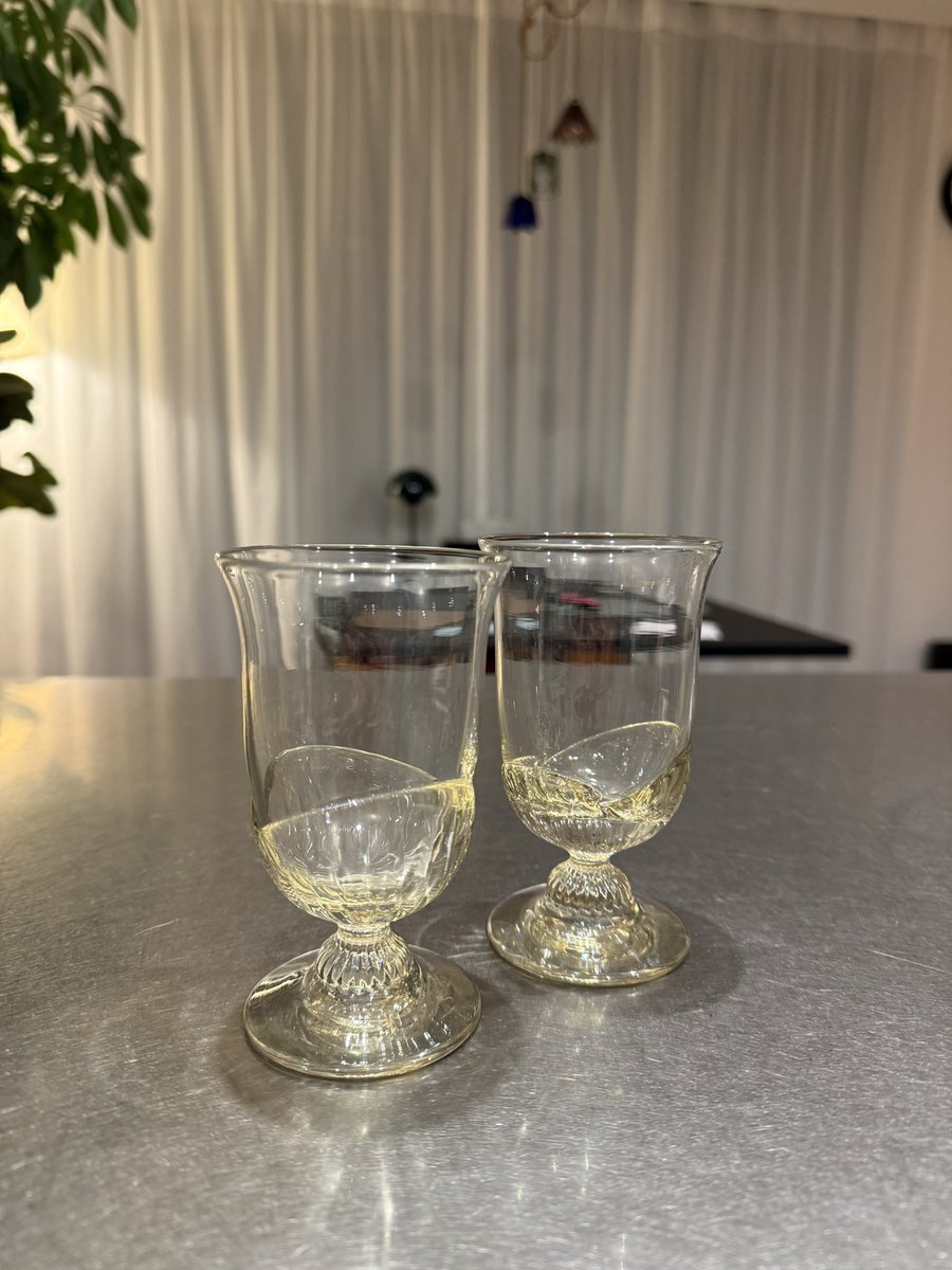 iddeee's tweet image. 鎌倉のうつわしょうけんで巳亦敬一さんグラスをゲット。ワインを飲もう